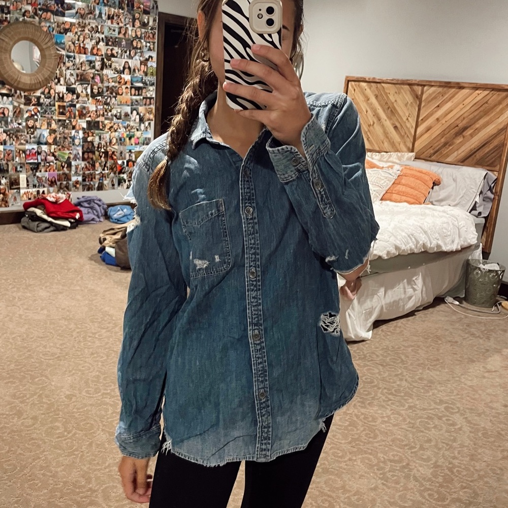 American eagle distressed denim button up